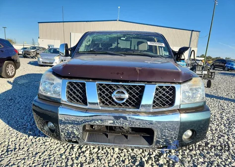 2004 Nissan Titan Xe z USA, uszkodzony, nr VIN 1N6AA06A84N559139